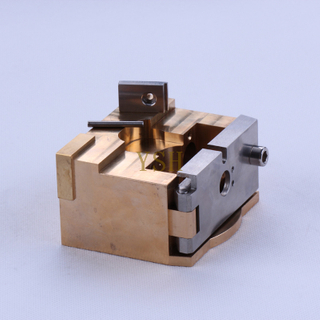 X192b442h01 X192b442h02 Направляющий блок верхней матрицы Mitsubishi для серии Mitsubishi Fa