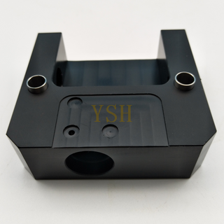 135008370 Чермиллы проволоки EDM Запчасти EDM Wire Black Plasticer Holder