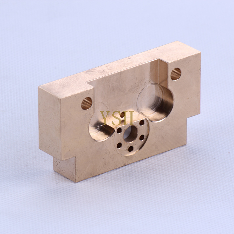  Направляющая D для электроэрозионной резки Mitsubishi, нижняя X053C884G55 DCG9400