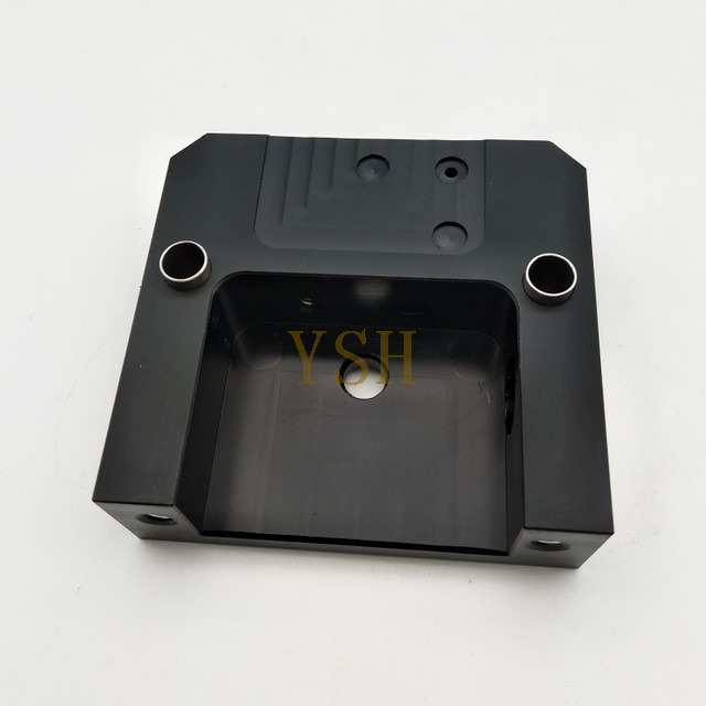 135008370 Чермиллы проволоки EDM Запчасти EDM Wire Black Plasticer Holder