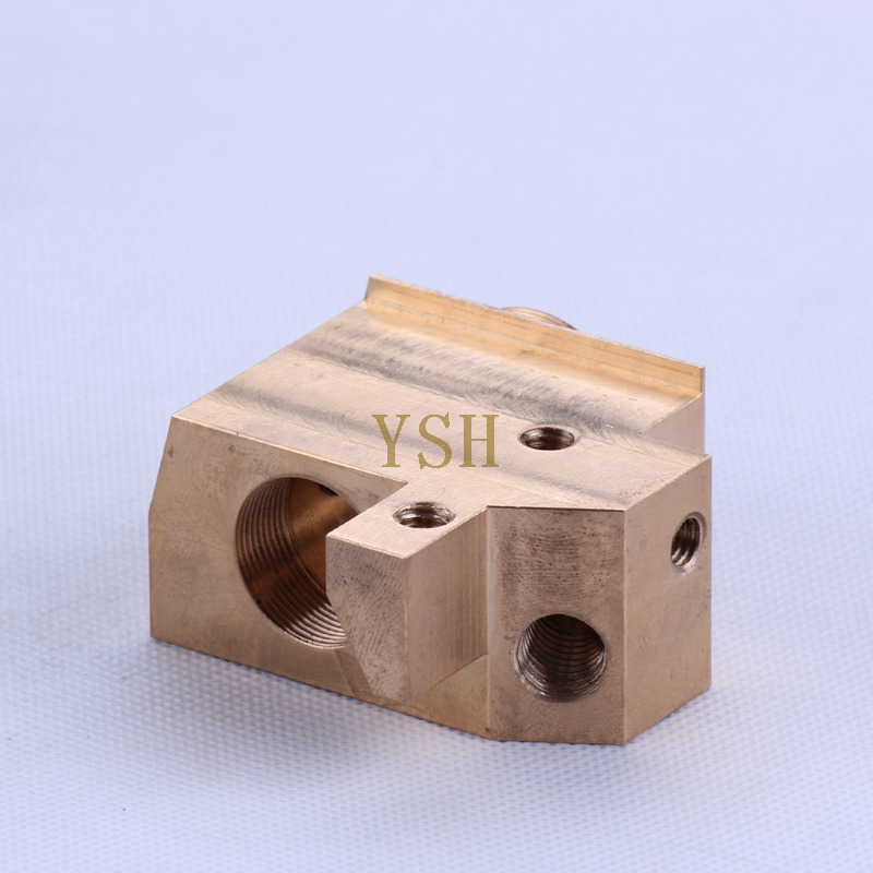 X176c706h02 Mitsubishi EDM Machine Parts Верхний держатель направляющей матрицы M452